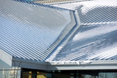 invizimelt-deicing-metal-roof