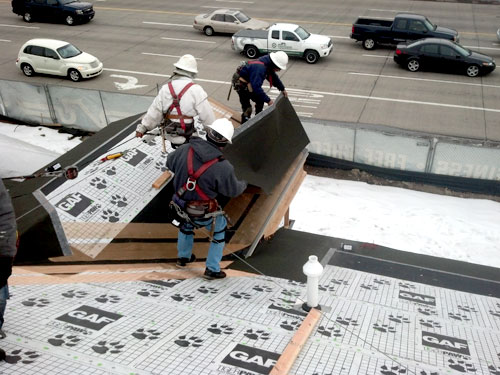 installing roof deicing