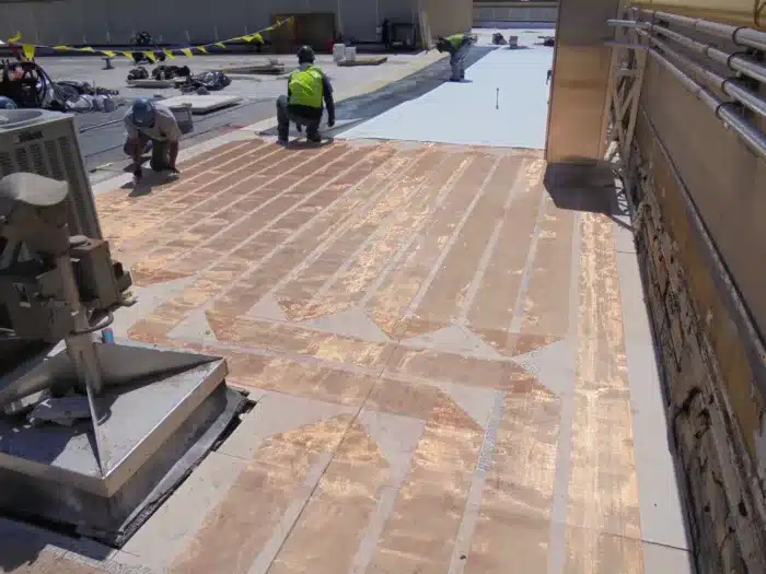 Membrane Roof Deicing With ZMesh